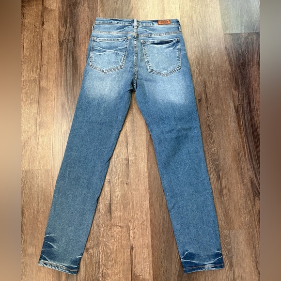 Lulu’s hellahectik blue distressed skinny jeans - Picture 5 of 5